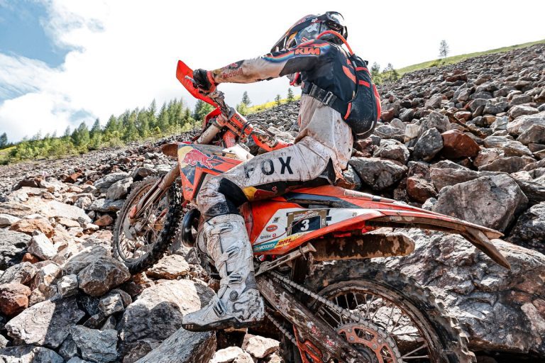 Manuel Lettenbichler vence o Red Bull Erzbergrodeo 2024