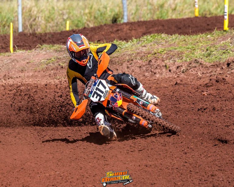 Assista AO VIVO à abertura do Brasileiro de Velocross | Sábado – CT Guga #214