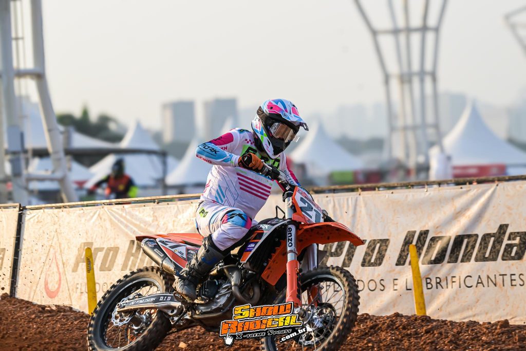 S&aacute;bado de corridas do BRMX em Interlagos SP: 5&ordf; rodada do Campeonato Brasileiro | resultados e classifica&ccedil;&atilde;o