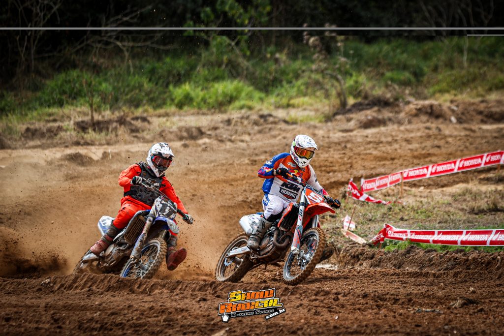 Semifinal da Copa Sul Minas de Velocross &eacute; marcada por duelos decisivos em Tr&ecirc;s Cora&ccedil;&otilde;es/MG