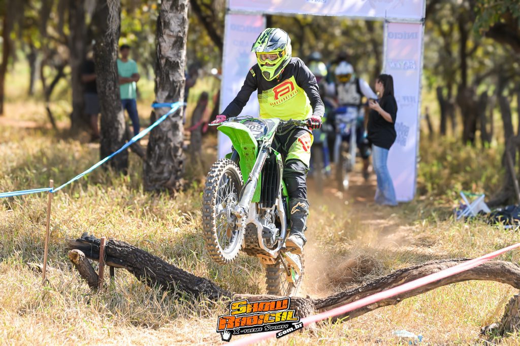 3&ordm; etapa do Desafio Extreme de Enduro agita Sete Lagoas MG