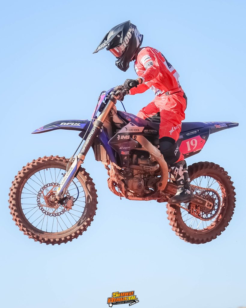 Conhe&ccedil;a os campe&otilde;es do Goiano de Motocross 2024