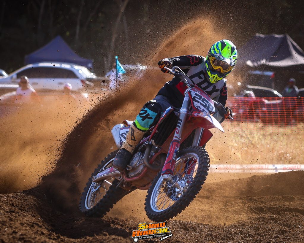 Motocross de Minduri/MG 2024 resgata as emo&ccedil;&otilde;es do off road na cidade sul-mineira com disputas eletrizantes