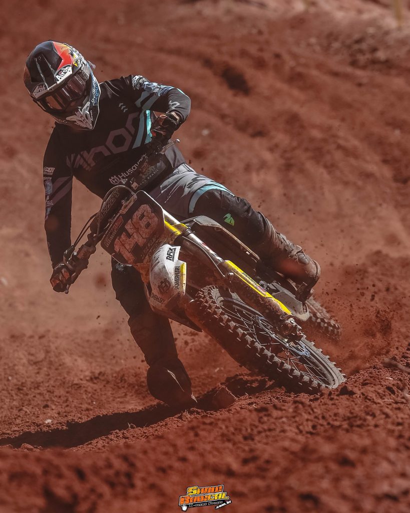 Conhe&ccedil;a os campe&otilde;es do Goiano de Motocross 2024