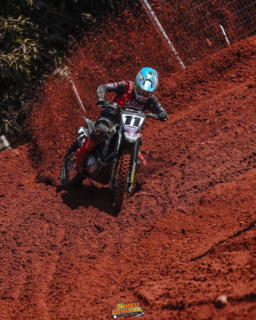 Conhe&ccedil;a os campe&otilde;es do Goiano de Motocross 2024