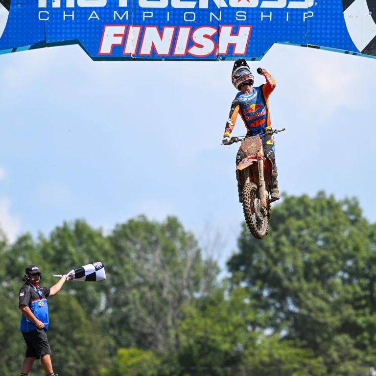 AMA MX: Chase Sexton coloca a KTM no topo e conquista o título do AMA Motocross, confira os resultados e vídeos das baterias