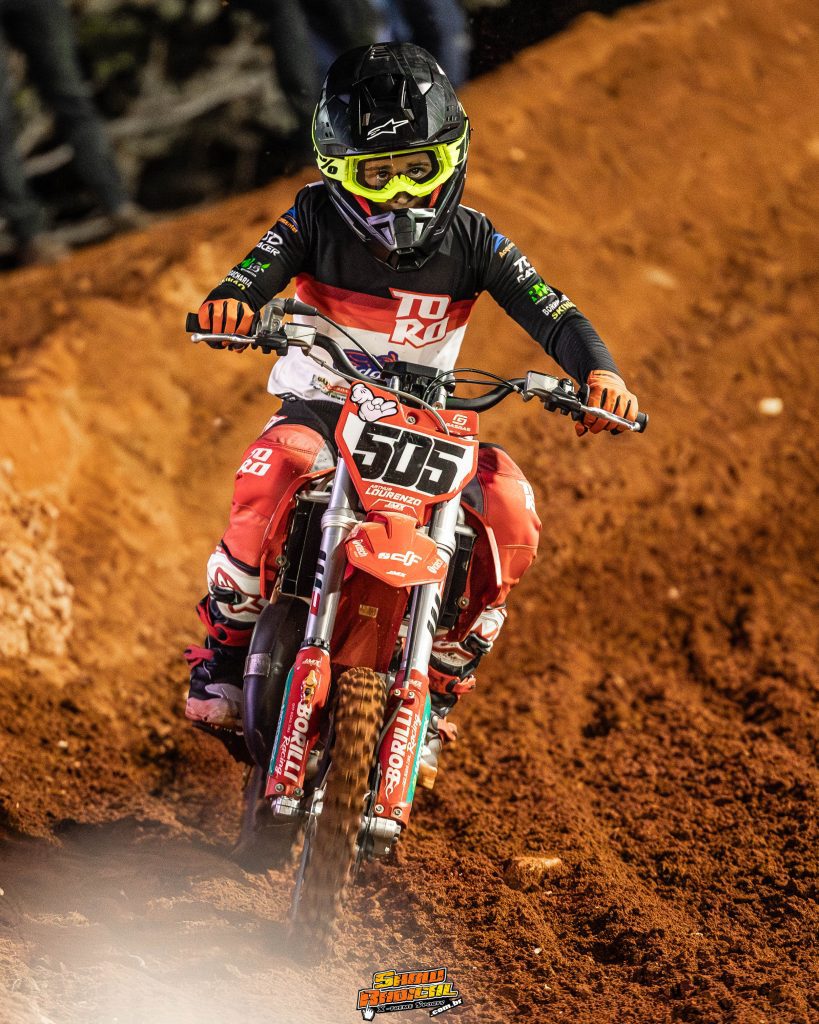 Conhe&ccedil;a os campe&otilde;es do Goiano de Motocross 2024
