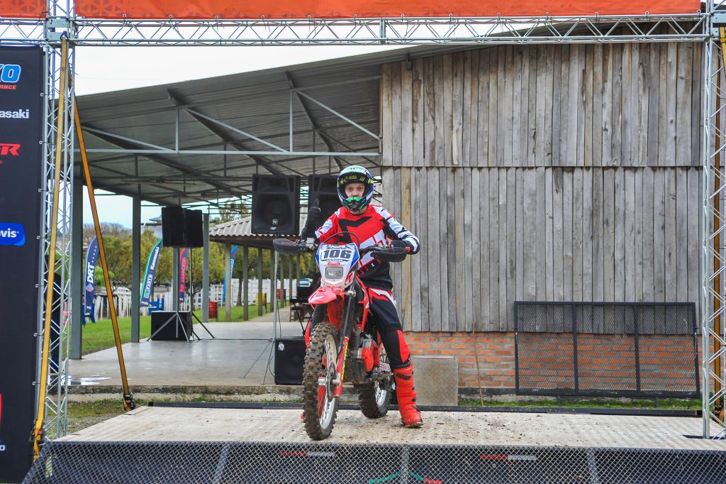 Campeonato Ga&uacute;cho de Enduro: 4&ordf; etapa em S&atilde;o Marcos destaca brilho de Gustavo Pellin