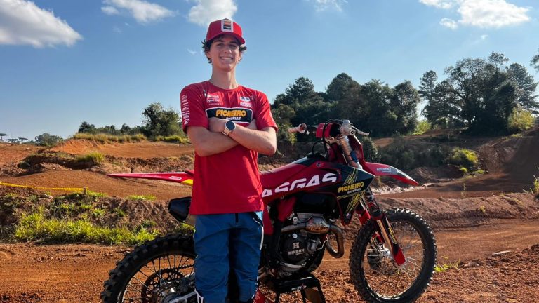 Baterias Pioneiro Gas Gas Racing Team trás Tyler Mollet para as disputas finais da temporada
