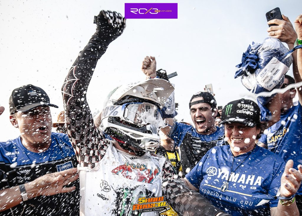 &ldquo;Fala Roots by Roxo de Minas&rdquo;: Tudo o que aconteceu na grande final do BRMX, pelos olhares da Roots MX