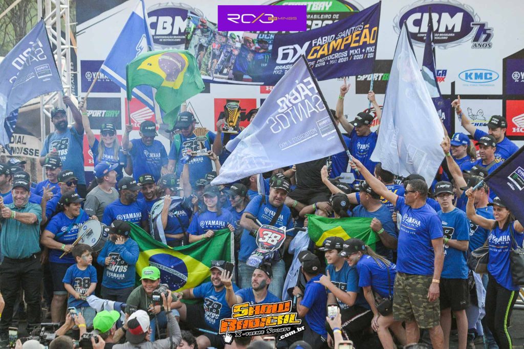 &ldquo;Fala Roots by Roxo de Minas&rdquo;: Tudo o que aconteceu na grande final do BRMX, pelos olhares da Roots MX