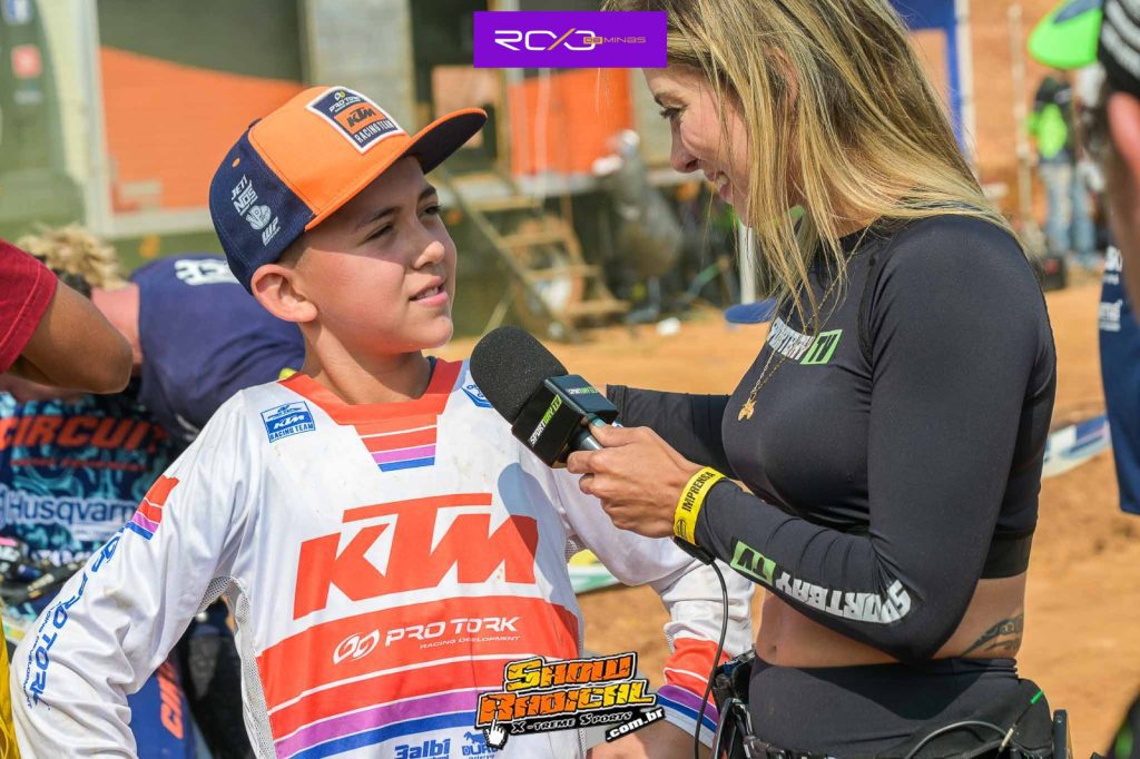 &ldquo;Fala Roots by Roxo de Minas&rdquo;: Tudo o que aconteceu na grande final do BRMX, pelos olhares da Roots MX