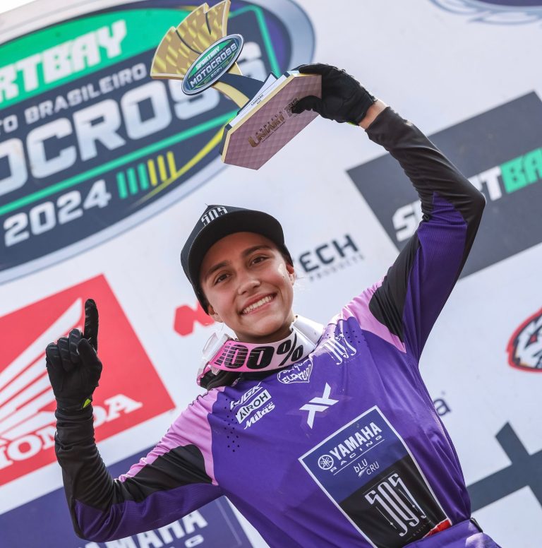 595 bLU cRU Racing encerra o Brasileiro de Motocross com o vice-campeonato na MXF e pódio da MX2 em Ponta Grossa/PR