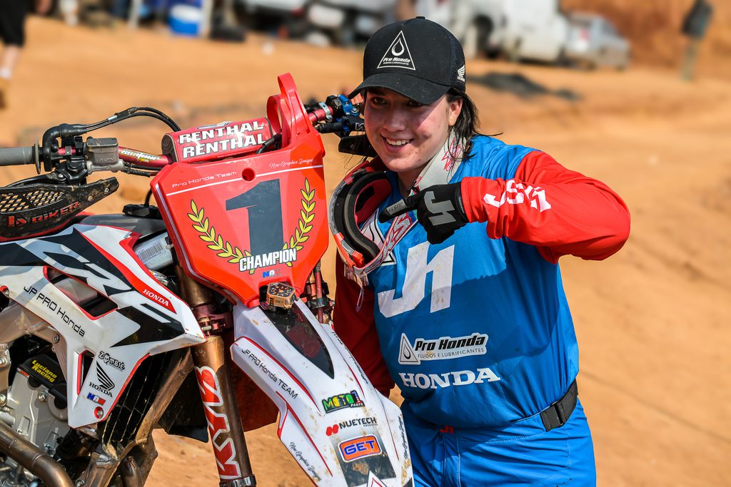 JP Pro Honda Team &eacute; campe&atilde; brasileira de motocross na MX4 e MXF
