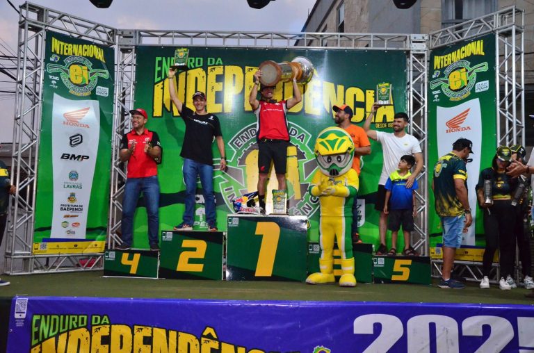 EQUILÍBRIO ATÉ O ÚLTIMO TRECHO MARCA FINAL DO ENDURO DA INDEPENDÊNCIA