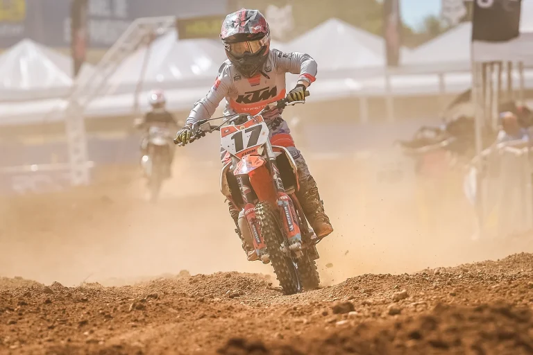 Zion Berchtold abre “Vakinha” para captar recursos rumo ao Mini Os 2024, nos EUA