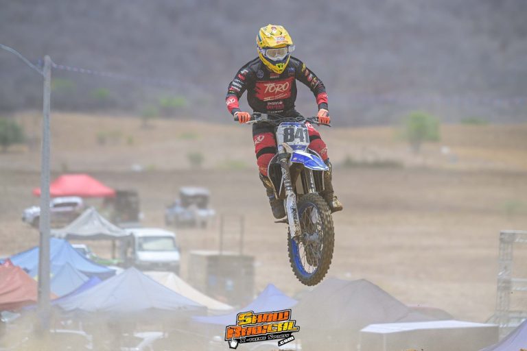 Assista a transmissão AO VIVO da Arena PixBet Motocross | Domingo