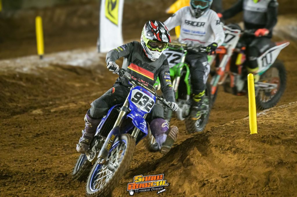 Arena Velocross bate recorde de inscritos em noite de disputas intensas com os mais r&aacute;pidos pilotos do velocross brasileiro