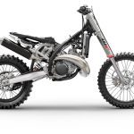 523180_MY24_KTM-300-XC-W_US_90-Right-Stripped_USA