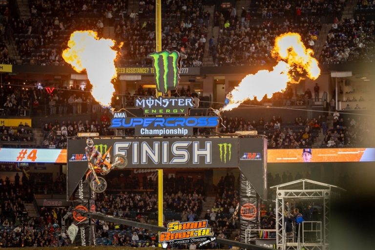 AMA SX: Jo Shimoda e Chase Sexton tem noite perfeita em Anaheim