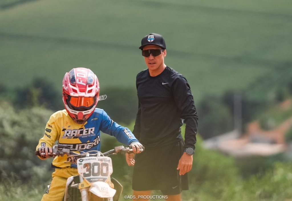 Pr&eacute;-temporada Machito School 101 come&ccedil;a 2025 com presen&ccedil;a de pilotos de todo o Brasil e vagas 100% preenchidas para o m&ecirc;s de janeiro