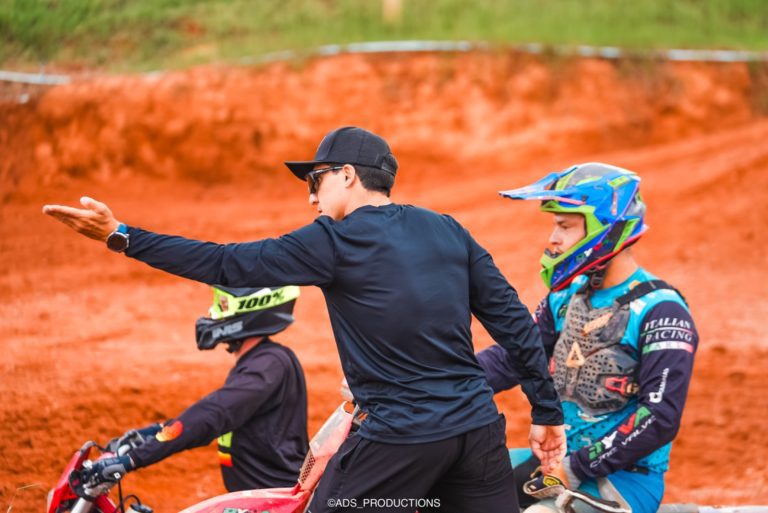 Pré-temporada Machito School 101 começa 2025 com presença de pilotos de todo o Brasil e vagas 100% preenchidas para o mês de janeiro
