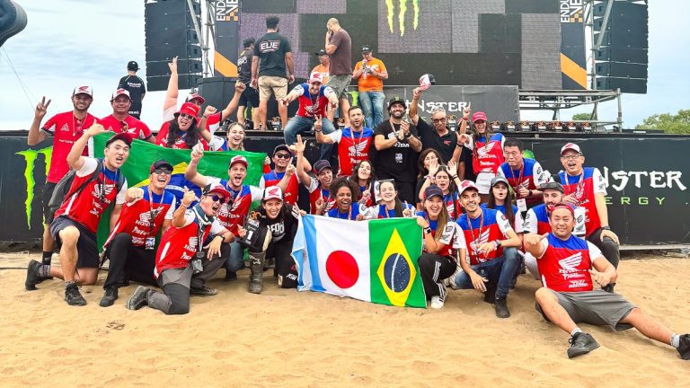 Bárbara Neves, da Honda Racing, é campeã do Enduro del Verano 2025