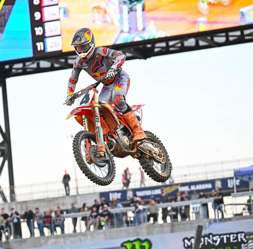 AMA SX: Chase Sexton volta a vencer na categoria principal e Thrasher surpreende na 250