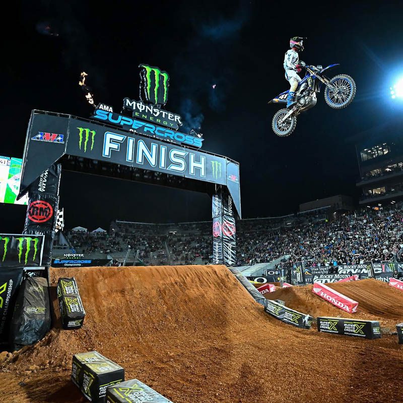 AMA SX: Chase Sexton volta a vencer na categoria principal e Thrasher surpreende na 250