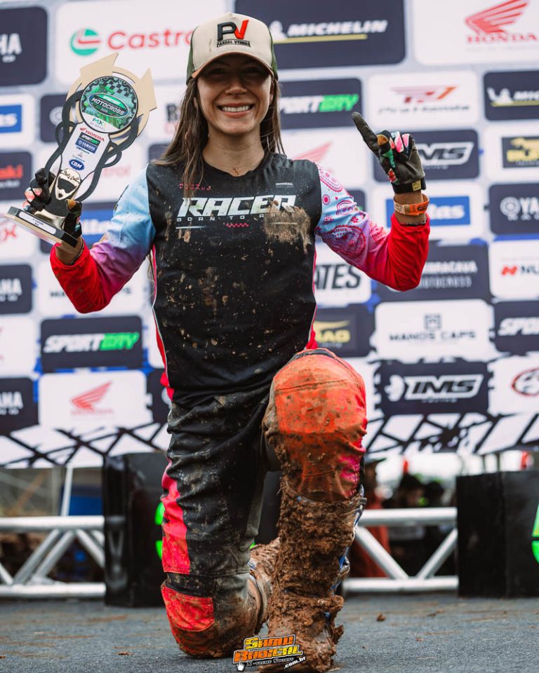 Bia Gomes defende a liderança da MXF na 2ª etapa do MX1 GP Brasil, em Canelinha/SC