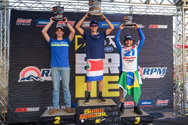 Olavo Sá conquista pódio no Latino-Americano de Hard Enduro no BarãoManiacs 2025