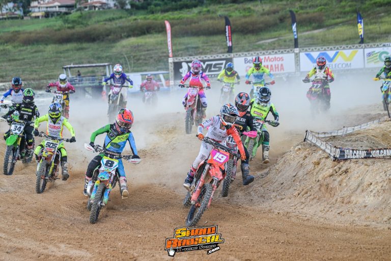 Primeiro dia de provas agita a abertura do Goiano de Motocross em Três Ranchos-GO