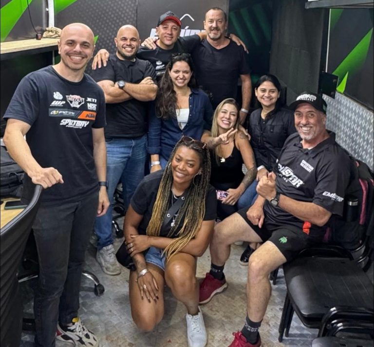 Sportbay está para o BRMX como a Liberty Media está para a Fórmula 1: mais do que transmissora, é autora daquilo que será lembrado, por Monike Clasen