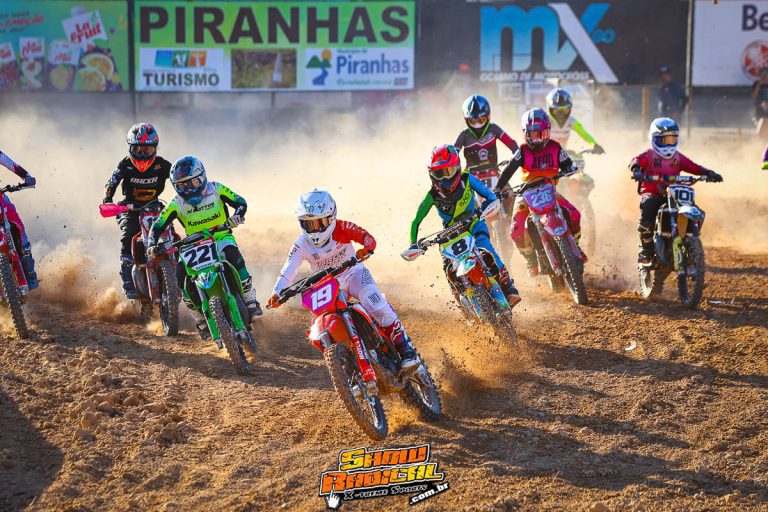 Clima quente e provas agitadas marcam o primeiro dia de competição na 2ª etapa do Goiano de Motocross, em Piranhas/GO