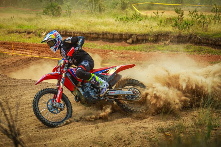 Patrocínio recebe rodada final do Brasileiro Sportbay e do Latino-americano de Enduro com a cobertura oficial Show Radical