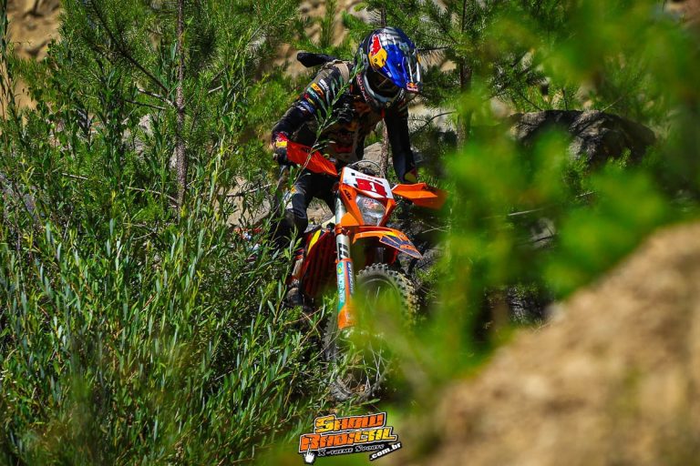 AO VIVO | Dia 02 Red Bull Romaniacs – clique aqui