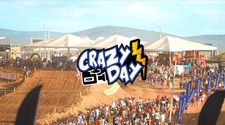 Está no ar o Crazy Day da etapa da Moda do MX1GP Brasil em Santa Cruz do Capibaribe PE