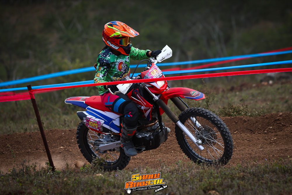 Disputa das categorias Kids marcam o primeiro dia de atividades em Castro Alves/BA