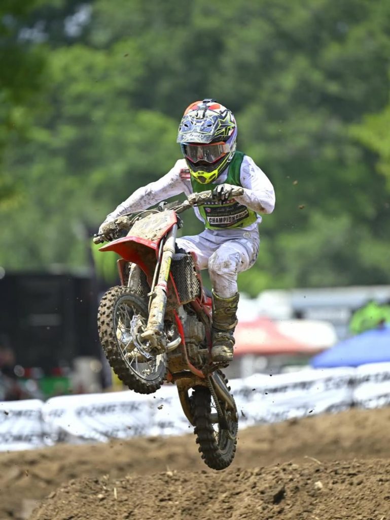 44&ordf; edi&ccedil;&atilde;o do Loretta Lynn’s tem semana repleta de disputas acirradas e desempenho produtivo dos brasileiros