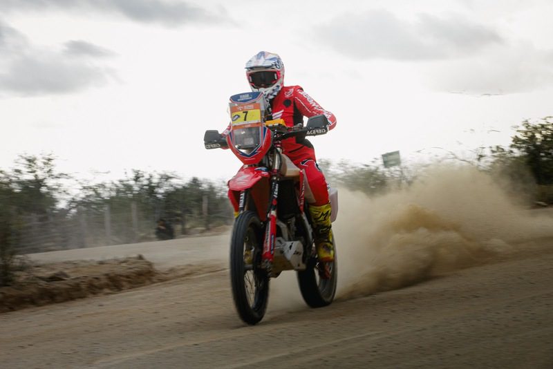 Honda conquista o 11&ordm; t&iacute;tulo geral do Sert&otilde;es com Tosha Schareina