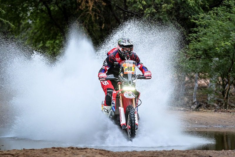 Honda conquista o 11&ordm; t&iacute;tulo geral do Sert&otilde;es com Tosha Schareina