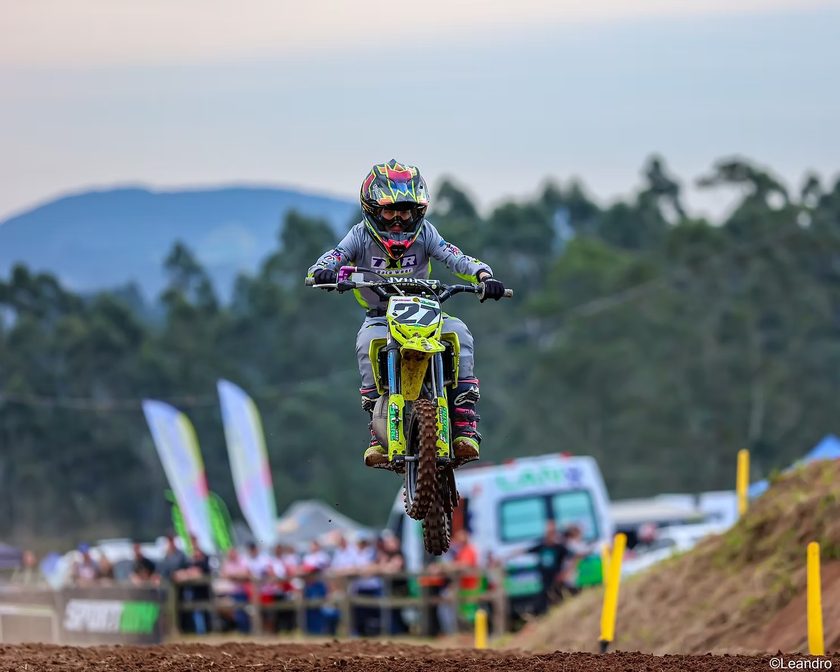 SportBay Campeonato Catarinense de Motocross: Treze de Maio abre 2025 com casa cheia, por Monike Clasen
