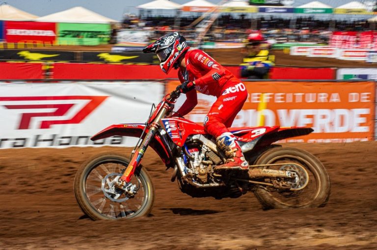 Pilotos apoiados por Serginho Suspensões alcançam quatro títulos nacionais na temporada 2025