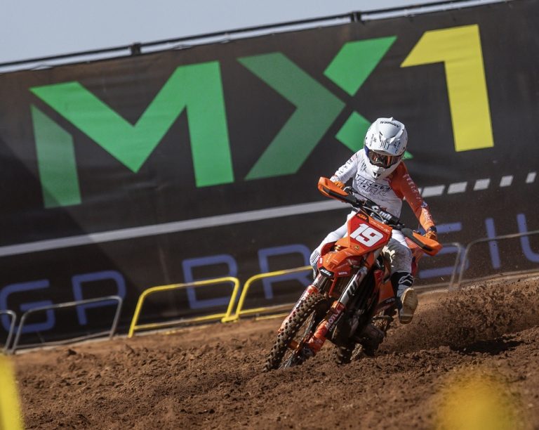 595 KTM Racing Team vai em busca do título da MXF com Luanna Neves, na grande final do MX1GP Brasil em Indaiatuba (SP)