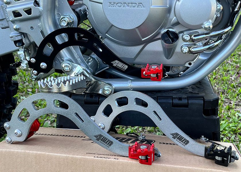 Conhe&ccedil;a 15 produtos 4Win Racing Parts para a sua nova CRF 300F