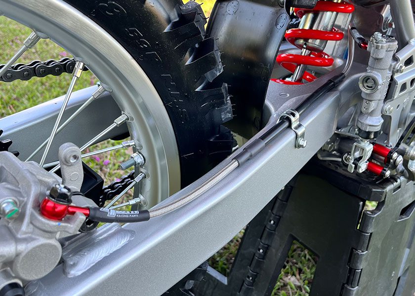 Conhe&ccedil;a 15 produtos 4Win Racing Parts para a sua nova CRF 300F