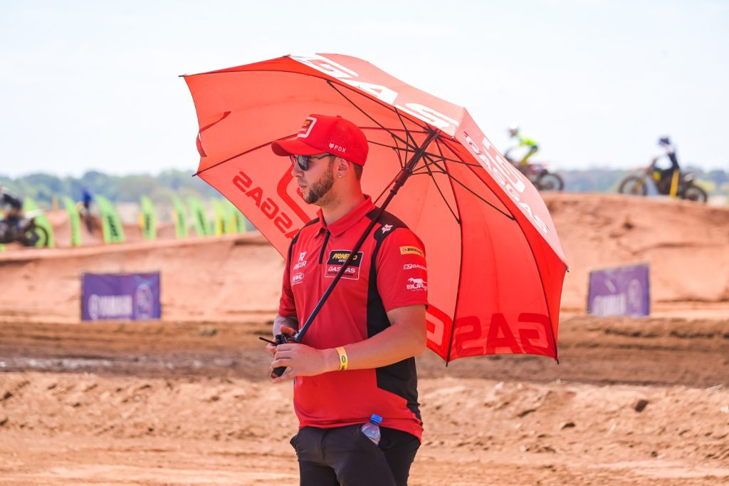 Baterias Pioneiro GasGas Racing Team mant&eacute;m regularidade na 8&ordf; etapa do MX1 GP Brasil em Rio Verde (GO)