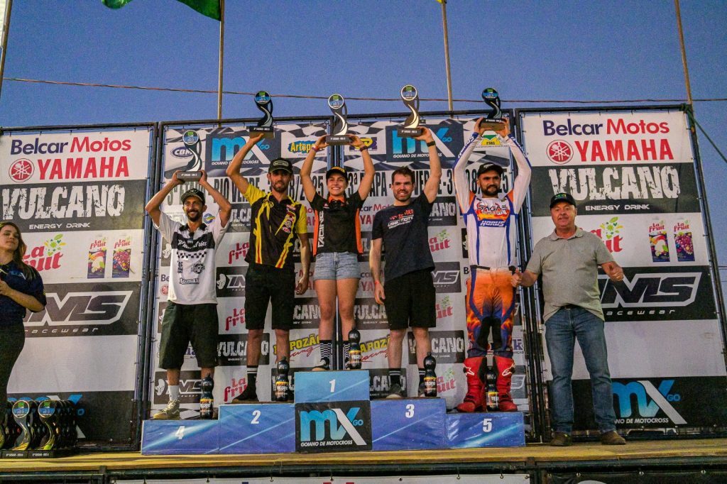 Emo&ccedil;&atilde;o e disputas marcam a 3&ordf; etapa do Campeonato Goiano de Motocross em Rio Verde (GO)