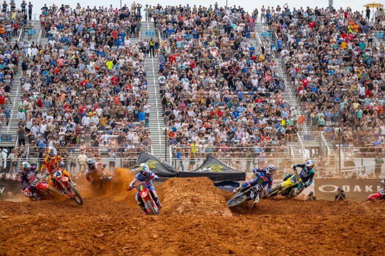 Jett Lawrence vence o Playoff 1 do SMX World Championship em abertura de pós-temporada encurtada