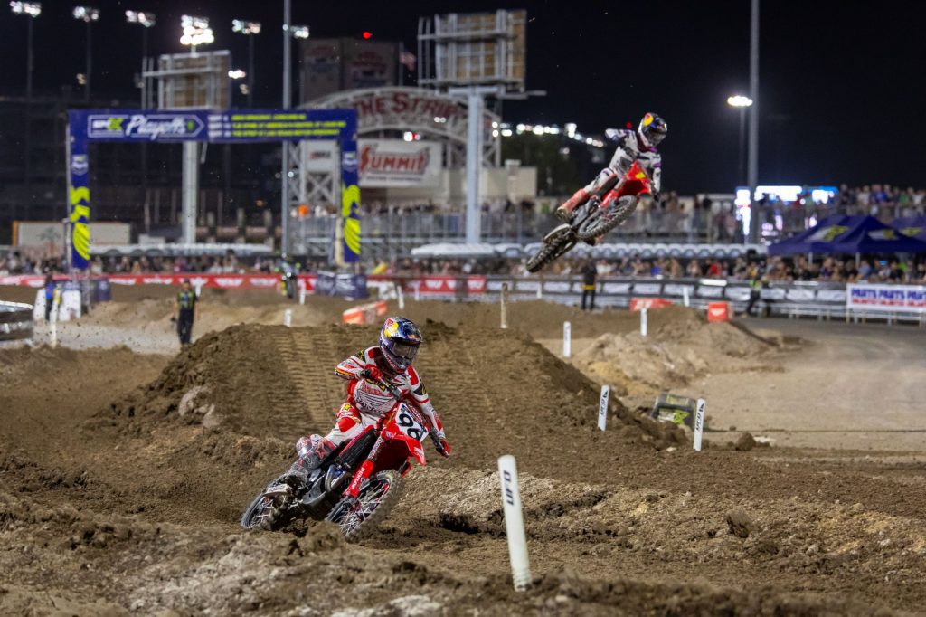 SuperMotocross 2025 consagra Jett Lawrence tricampe&atilde;o e Jo Shimoda como primeiro japon&ecirc;s campe&atilde;o em Las Vegas